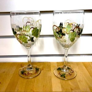 Festive Hand painted Wine Glasses 🍷and Votive Candle Holder 🕯